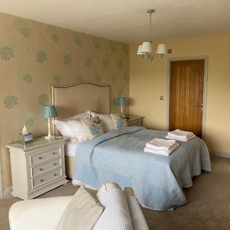 The Gables Bed & Breakfast Matlock  Exteriör bild