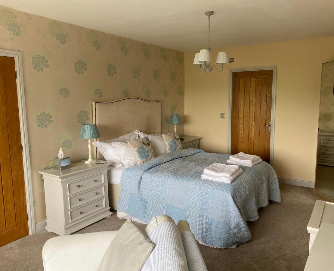 The Gables Bed & Breakfast Matlock  Exteriör bild