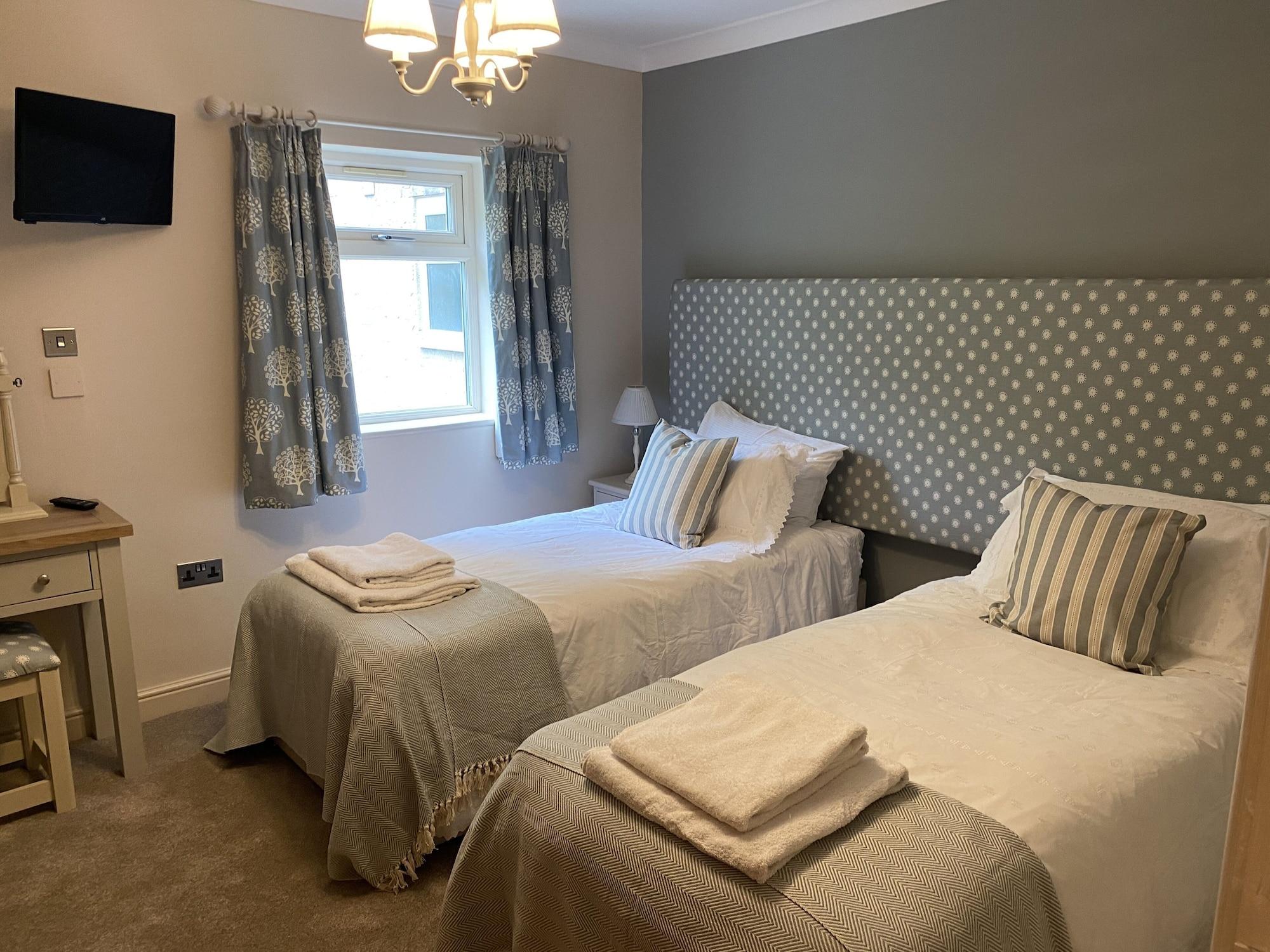 The Gables Bed & Breakfast Matlock  Exteriör bild